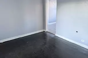 5214 W Deming Pl, Chicago, IL 60639 - Photo 6