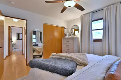 465 W Verret Street, Elmhurst, IL 60126 - Photo 16