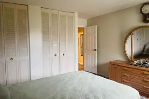 8816 N Western Ave, Des Plaines, IL 60016 - Photo 8