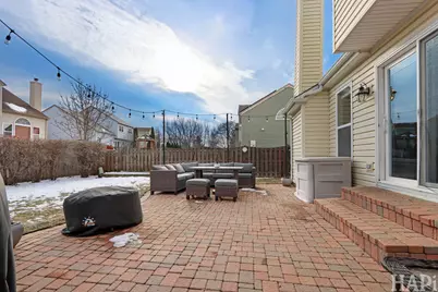 49 W Dahlia Lane, Round Lake Beach, IL 60073 - Photo 28