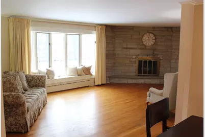 520 W Merri Oaks Road, Barrington Hills, IL 60010 - Photo 10