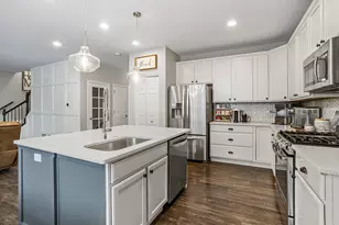 16158 W Pennyroyal Ln, Lockport, IL 60441 - Photo 6