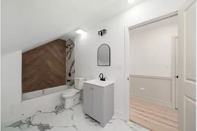 7955 S Colfax Avenue, Chicago, IL 60617 - Photo 18