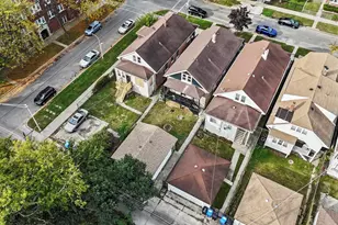 7955 S Colfax Ave, Chicago, IL 60617 - Photo 34