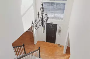 5260 Sawhorse Dr, Hoffman Estates, IL 60192 - Photo 18