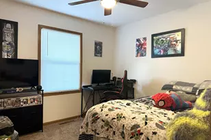 490 Meadows Rd N, Bourbonnais, IL 60914 - Photo 12