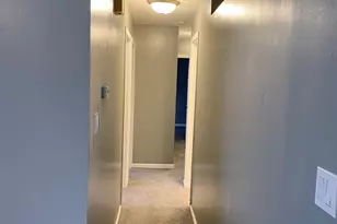 901 Van Buren Ct, Vernon Hills, IL 60061 - Photo 10