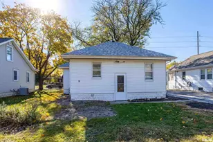 3117 25th Ave, Rock Island, IL 61201 - Photo 30