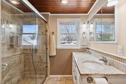 2309 Greenbriar Lane, Lindenhurst, IL 60046 - Photo 16