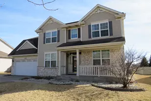 1003 Marion Dr, Shorewood, IL 60404 - Photo 1