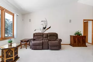 815 Bruce Robert Ln, Hampshire, IL 60140 - Photo 6