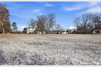 1001 W Broadway Street, McHenry, IL 60051 - Photo 8