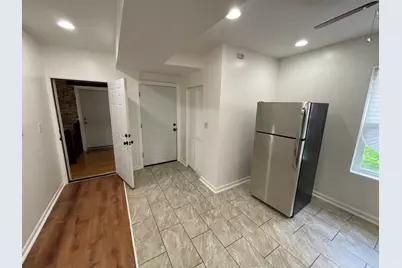 1320 W 57th Street #2, Chicago, IL 60636 - Photo 6