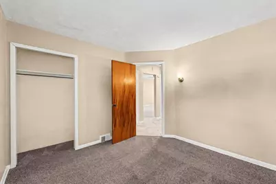 724 E Patton Street, Paxton, IL 60957 - Photo 16