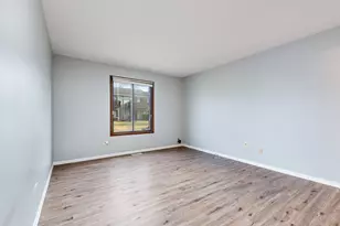 966 Cumberland Ct, Roselle, IL 60172 - Photo 24