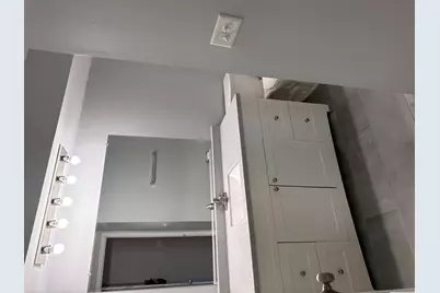 110 W 66th Street #5, Westmont, IL 60559 - Photo 6