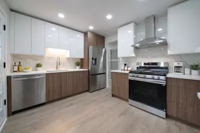 214 W Hintz Road, Arlington Heights, IL 60004 - Photo 8