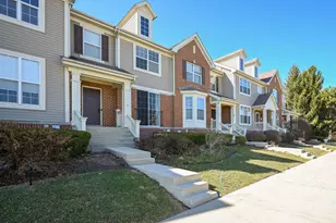 318 S Prospect Ave, Bartlett, IL 60103 - Photo 1