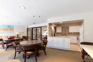 701 Lake Hinsdale Dr, Willowbrook, IL 60527 - Photo 24