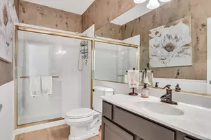 767 Aster Dr, Gurnee, IL 60031 - Photo 32