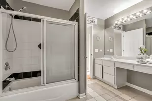 767 Aster Dr, Gurnee, IL 60031 - Photo 46