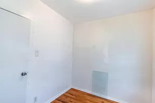 5228 S Justine St, Chicago, IL 60609 - Photo 8