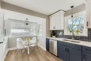 7759 S Wood St, Chicago, IL 60620 - Photo 6