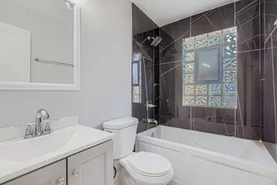 1918 W 108th Place, Chicago, IL 60643 - Photo 6