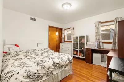 4554 S Harding Avenue, Chicago, IL 60632 - Photo 16