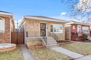 4554 S Harding Ave, Chicago, IL 60632 - Photo 2