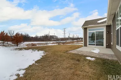 1058 Honey Locust Drive, Crystal Lake, IL 60012 - Photo 28