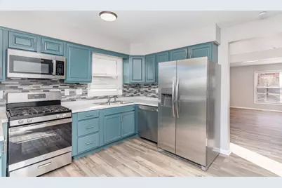 355 Crestwood Court, Algonquin, IL 60102 - Photo 8