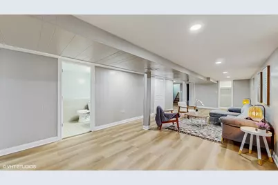 2701 S Hillock Avenue, Chicago, IL 60608 - Photo 20