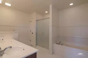 928 Shooting Star Rd, Grayslake, IL 60030 - Photo 22