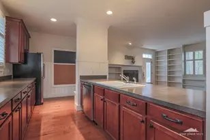 928 Shooting Star Rd, Grayslake, IL 60030 - Photo 12