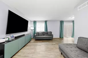 1011 Sandpiper Ct, Bartlett, IL 60103 - Photo 16