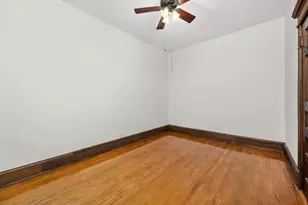 5342 S Greenwood Ave, Chicago, IL 60615 - Photo 10