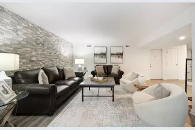 320 Pochet Lane, Schaumburg, IL 60193 - Photo 8