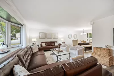 320 Pochet Lane, Schaumburg, IL 60193 - Photo 4