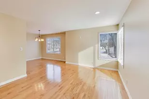 0N700 Concord Ln, Winfield, IL 60190 - Photo 8