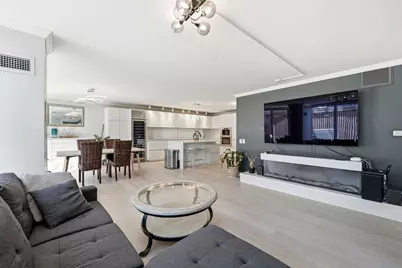 1516 N State Parkway #5D, Chicago, IL 60610 - Photo 10