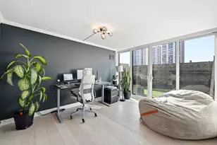 1516 N State Pkwy, Chicago, IL 60610 - Photo 12