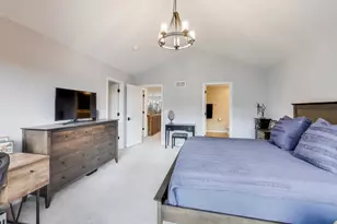 3223 N Heritage Ln, Arlington Heights, IL 60004 - Photo 18