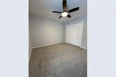 12707 W Graves Avenue, Beach Park, IL 60087 - Photo 8