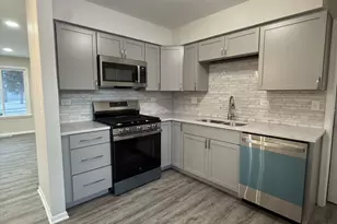 12707 W Graves Ave, Beach Park, IL 60087 - Photo 6