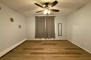 600 Mesa Dr, Hoffman Estates, IL 60169 - Photo 10