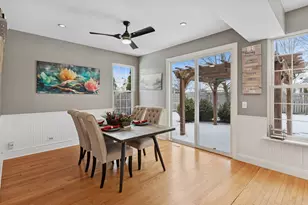 220 Pinehurst Dr, Mundelein, IL 60060 - Photo 8