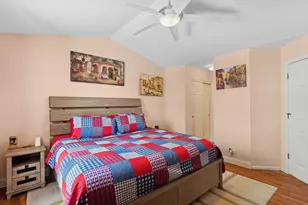 220 Pinehurst Dr, Mundelein, IL 60060 - Photo 12