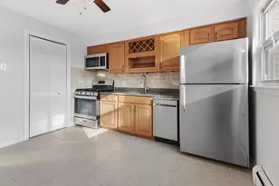 1347 Perry St, Des Plaines, IL 60016 - Photo 6