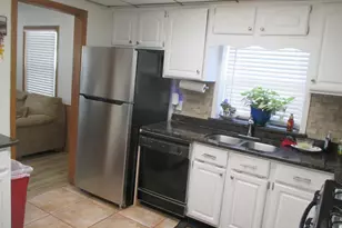 4325 W 99th Pl, Oak Lawn, IL 60453 - Photo 14